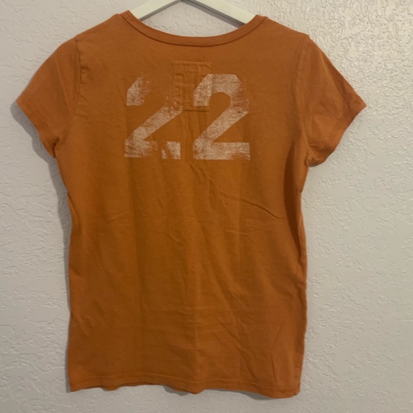 Hollister Orange T Shirt - Picture 2 of 4